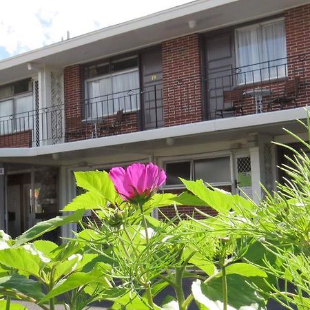 Kuirau Park Motor Lodge- Thermal Mineral Pool Rotorua Ngoại thất bức ảnh