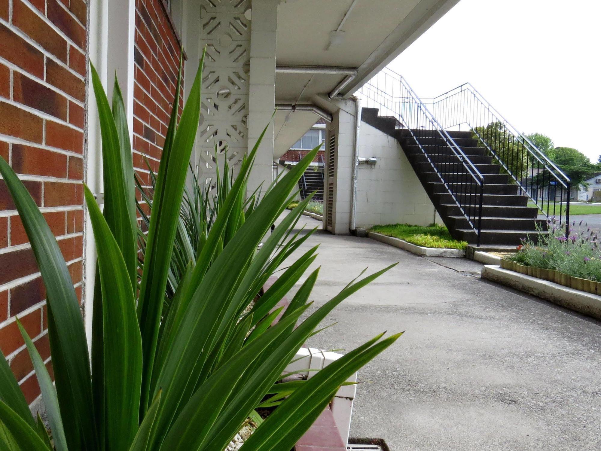 Kuirau Park Motor Lodge- Thermal Mineral Pool Rotorua Ngoại thất bức ảnh